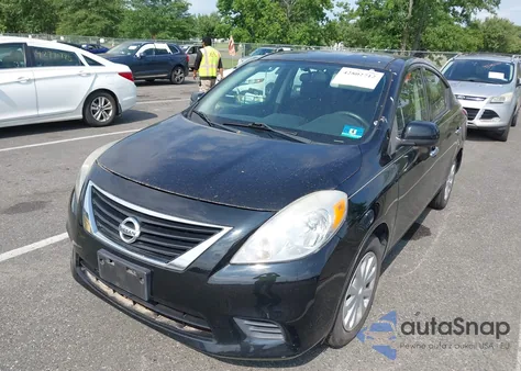 2014 Nissan Versa 1.6 Sv z USA, uszkodzony, nr VIN 3N1CN7AP1EL857976